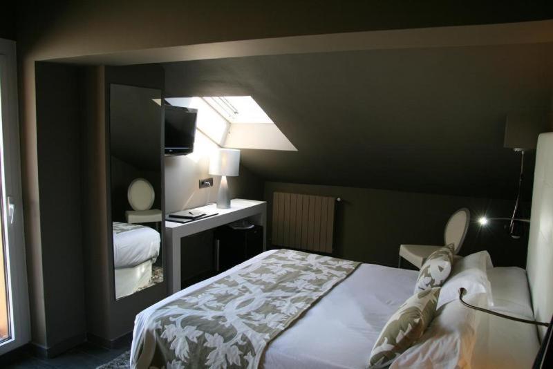 Hotel & Spa Xalet Bringue El Serrat Bilik gambar